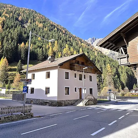 Gaugg By Interhome * 皮茨河谷圣莱昂哈德